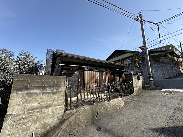 【【前面道路を含む土地写真】】現地(2026年3月)撮影