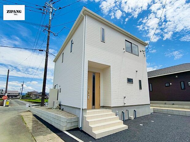 【現地外観写真】現地完成済みですので即日見学可能です♪周辺物件とともにご紹介させていただきますのでお気軽にお問い合わせください!