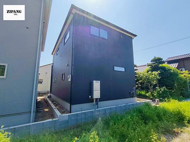 【現地外観写真】現地完成済みですので即日見学可能です♪周辺物件とともにご紹介させてもらいますのでお気軽にお問い合わせください！ 