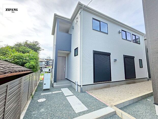 【現地外観写真】現地完成済みですので即日見学可能です♪周辺物件とともにご紹介させていただきますのでお気軽にお問い合わせください！ 