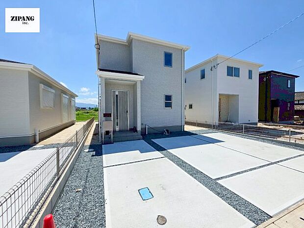 【現地外観写真】現地完成済みですので即日見学可能です♪周辺物件とともにご紹介させていただきますのでお気軽にお問い合わせください!