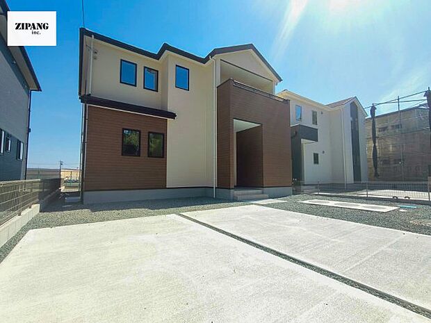 【現地外観写真】現地完成済みですので即日見学可能です♪周辺物件とともにご紹介させていただきますのでお気軽にお問い合わせください！ 