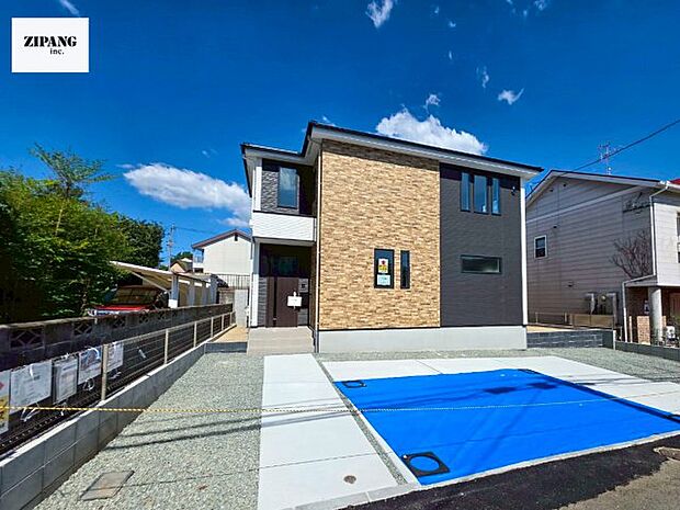 【現地外観写真】現地完成済みですので即日見学可能です♪周辺物件とともにご紹介させていただきますのでお気軽にお問い合わせください!