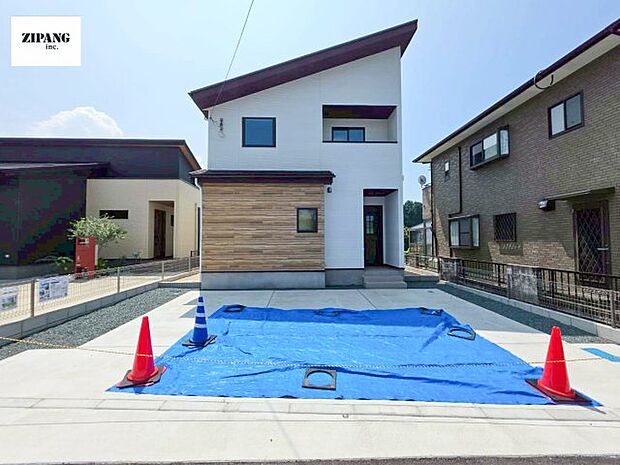 【現地外観写真】現地完成済みですので即日見学可能です♪周辺物件とともにご紹介させていただきますのでお気軽にお問い合わせください！ 