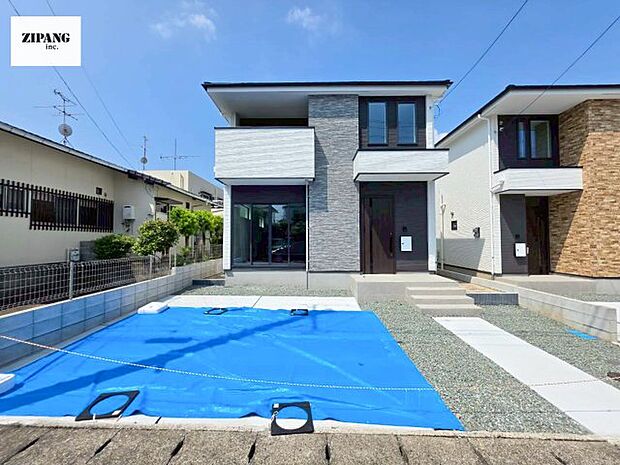 【現地外観写真】現地完成済みですので即日見学可能です♪周辺物件とともにご紹介させていただきますのでお気軽にお問い合わせください！ 