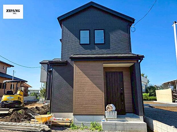 【現地外観写真】現地完成済みですので即日見学可能です♪周辺物件とともにご紹介させていただきますのでお気軽にお問い合わせください！ 