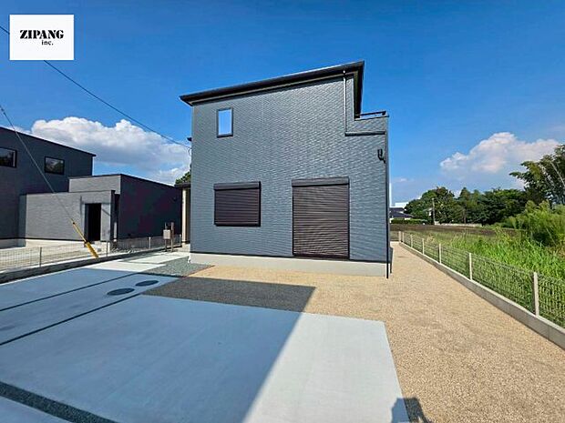 【現地外観写真】現地完成済みですので即日見学可能です♪周辺物件とともにご紹介させていただきますのでお気軽にお問い合わせください！ 