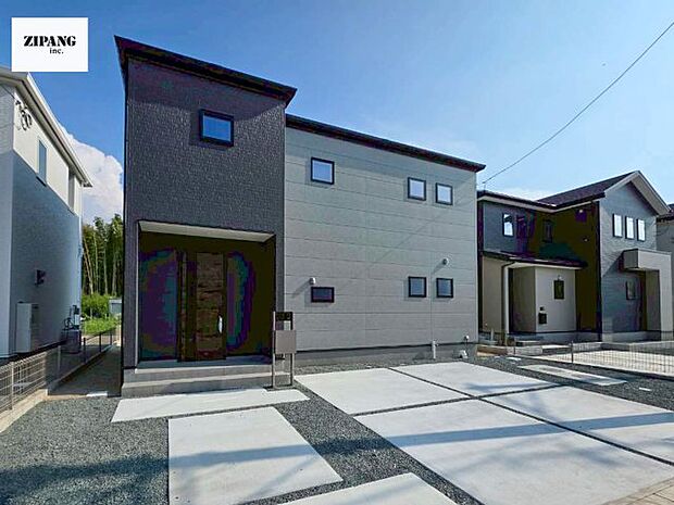 【現地外観写真】現地完成済みですので即日見学可能です♪周辺物件とともにご紹介させていただきますのでお気軽にお問い合わせください！ 