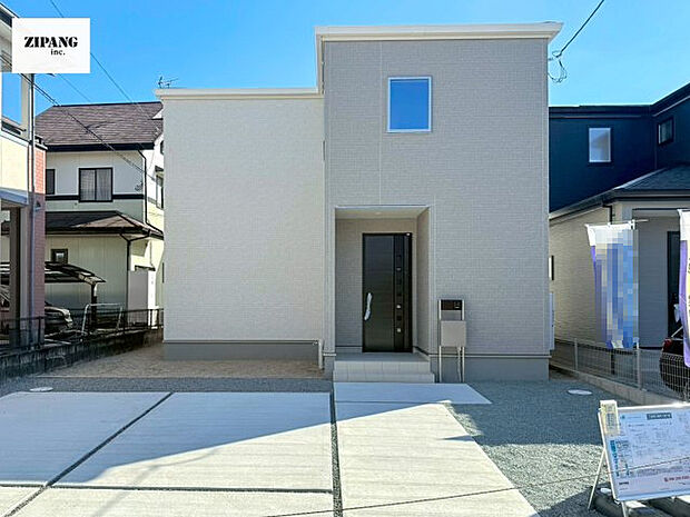 【現地外観写真】現地完成済みですので即日見学可能です♪周辺物件とともにご紹介させていただきますのでお気軽にお問い合わせください！ 