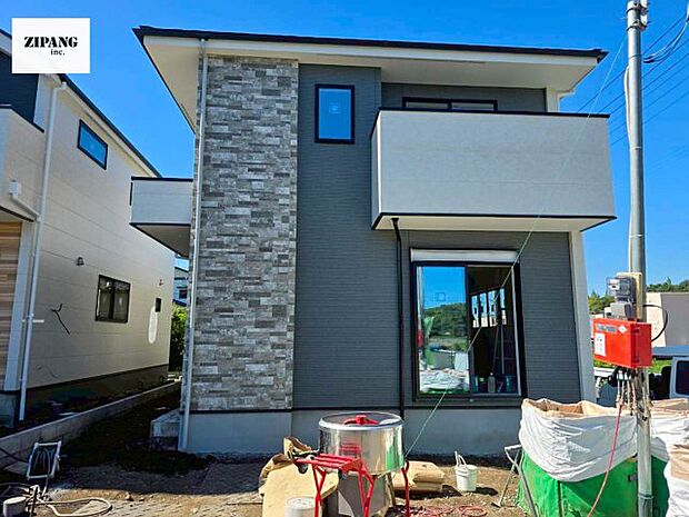 【現地外観写真】現地完成済みですので即日見学可能です♪周辺物件とともにご紹介させていただきますのでお気軽にお問い合わせください!