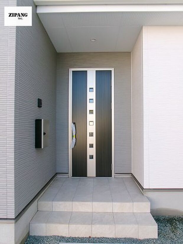 【現地外観写真】ただいま建築中です♪周辺物件とともにご紹介させていただきますのでお気軽にお問い合わせください!(2025年10月撮影)