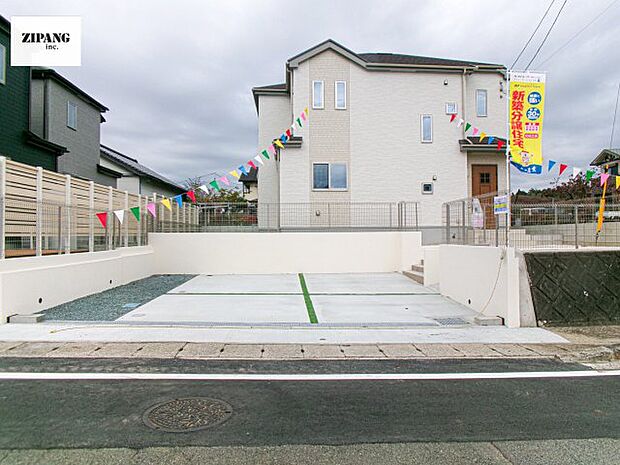 【現地外観写真】現地完成済みですので即日見学可能です♪周辺物件とともにご紹介させていただきますのでお気軽にお問い合わせください!