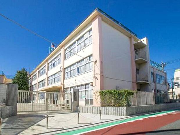 杉並区立杉並第六小学校(約110m)