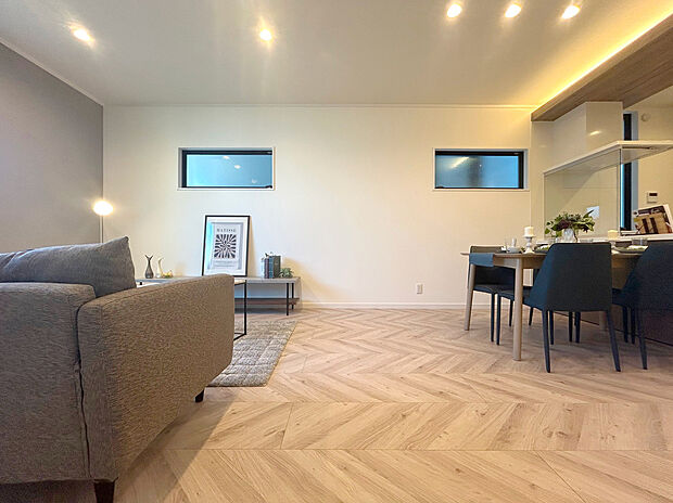 【モデルハウス】明るくオシャレな空間が広がる19帖のLDK♪