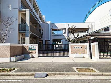 金楽寺小学校 約897ｍ(徒歩約11分)