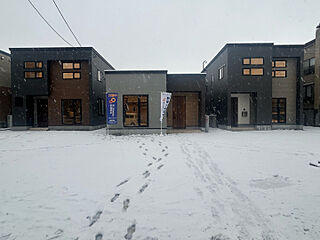 ブルーミングガーデン 札幌市東区北35東20丁目3棟 外観