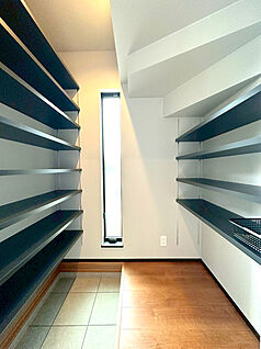 【シューズインクローゼット】