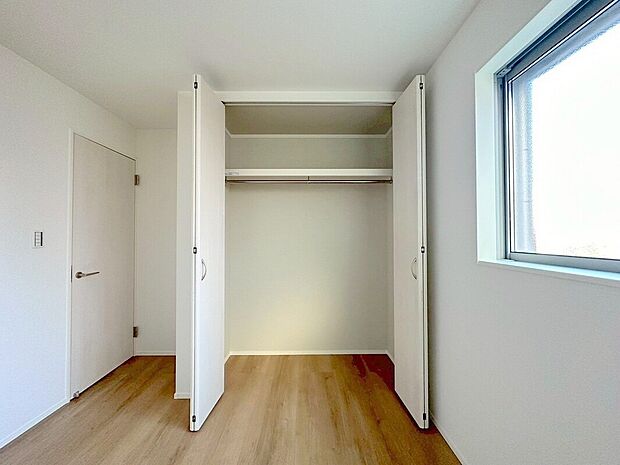 【【クローゼット】】すぐに使え、片付け上手に！