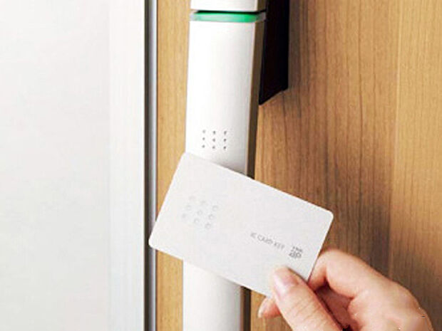 【【カードキー】 】施錠も開錠もラクラク。それでいて防犯上もレベルアップ!