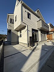 ブルーミングガーデン 千葉市花見川区三角町1棟 外観