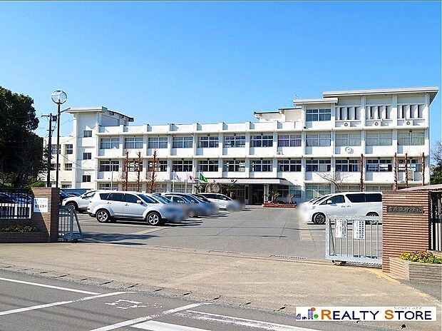 糸島市立前原東中学校（約3,000m）