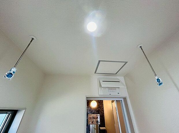 【その他設備】黄砂や花粉が気になる方も、室内物干しで安心です♪