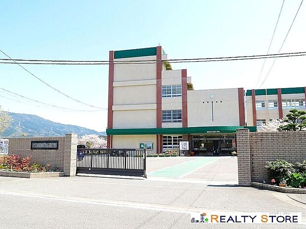 福岡市立内野小学校(約1,000m)