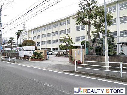 福岡市立長尾中学校 1000m