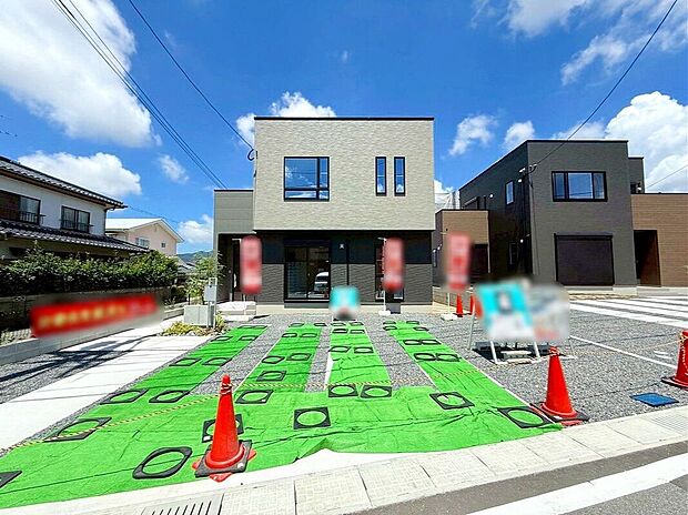 ☆1号棟☆【外観】現地（2025年8月）撮影資料請求などお気軽にお問合せ下さい♪