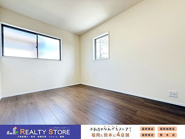 【室内】【洋室】腰高の窓で机やベッドなど家具の配置がしやすい洋室♪子供部屋にオススメ♪