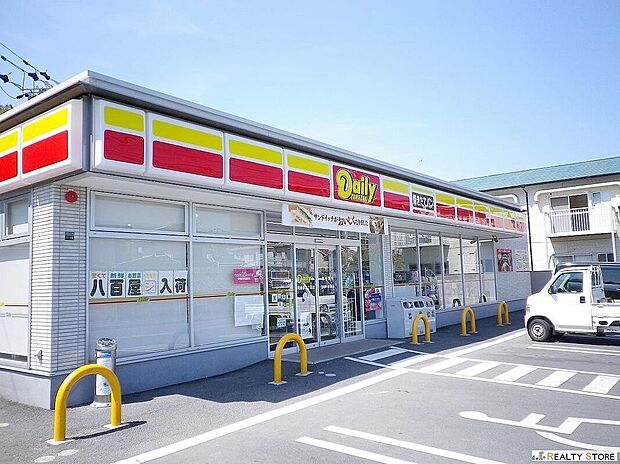 デイリーヤマザキ福岡唐原2丁目店（約710m）