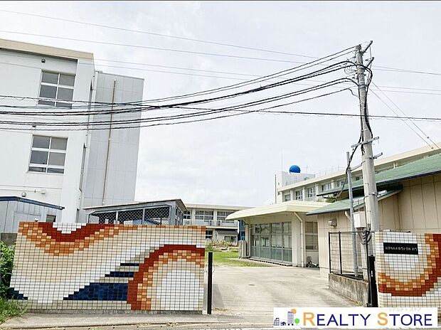 篠栗町立北勢門小学校（約1,500m）