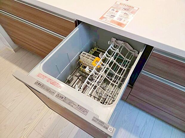 【その他設備】【浴室暖房乾燥機】急ぎのお洗濯物などその日のうちに乾く浴室乾燥♪換気面も安心♪暖房付で寒い日の入浴も快適です♪