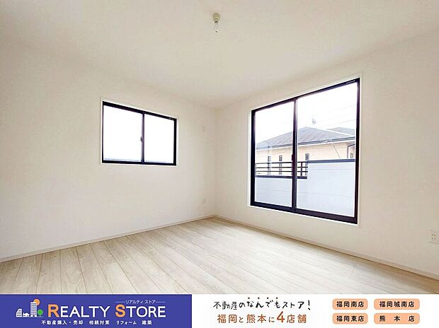 【同仕様画像　（その他内観）】【同仕様画像】