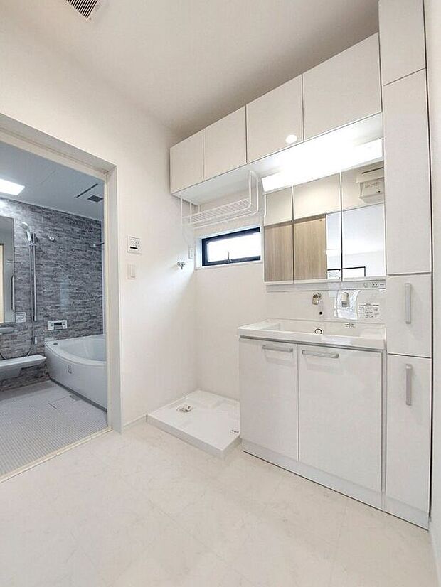 【同仕様画像　（その他内観）】【同仕様画像】