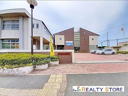福津市立津屋崎中学校 1430m