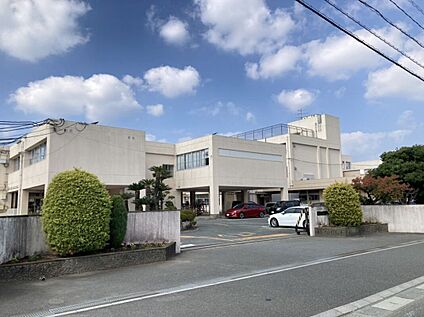 福津市立福間南小学校 2400m