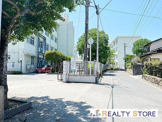 福岡市立多々良小学校（約1,010m）