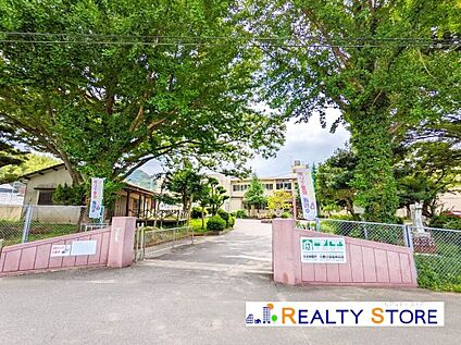 古賀市立小野小学校 880m