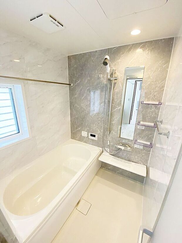 【バス】☆浴室☆一坪バスでゆったり快適にご入浴。一日の疲れを癒せます♪