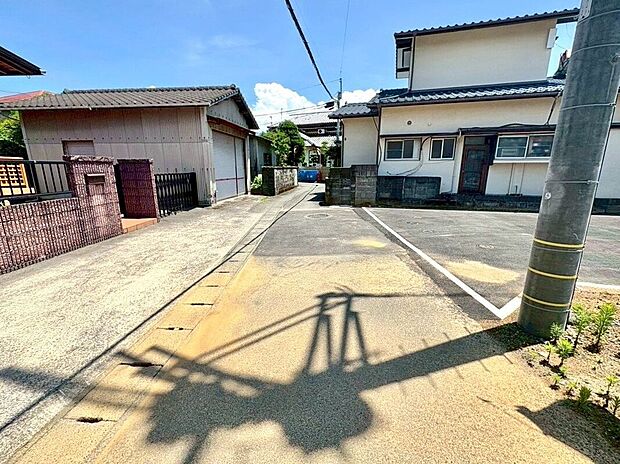 【前面道路含む外観】☆前面道路☆
