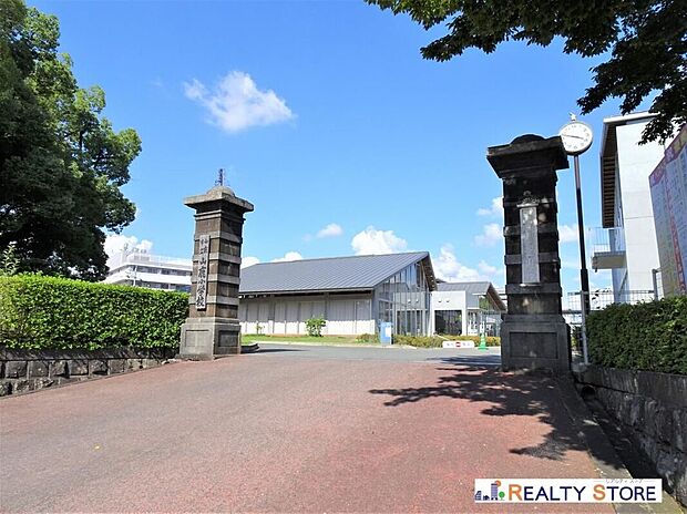 山鹿市立山鹿小学校（約1,110m）