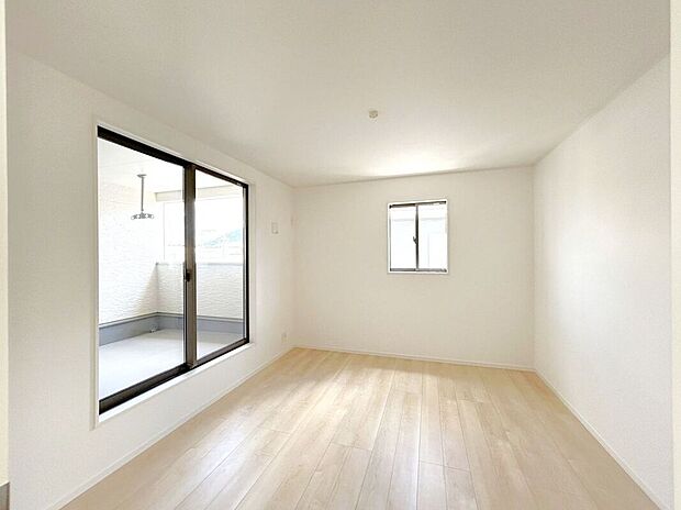 【寝室】☆7帖洋室☆大容量WIC完備♪主寝室におすすめです♪