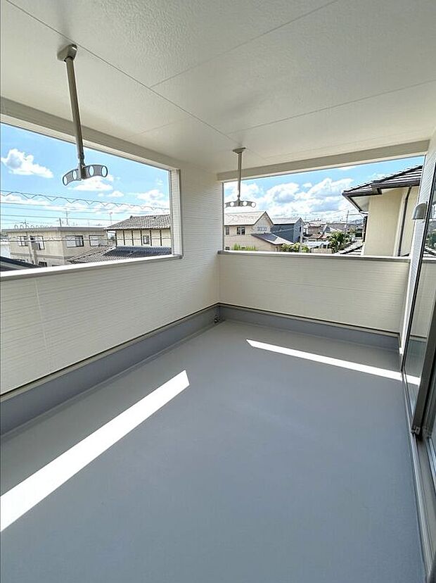 【同仕様画像　（その他内観）】同仕様