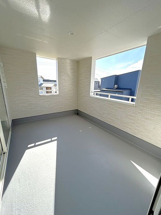 【バルコニー】☆バルコニー☆天候に左右されにくく使いやすいインナーバルコニー♪