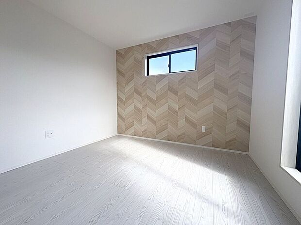 【寝室】☆洋室A☆アクセントクロスがお洒落なお部屋♪主寝室におすすめです♪