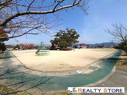 川尻公園 1220m