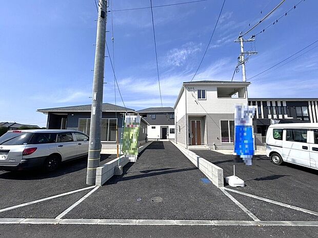 【駐車場】☆駐車スペース☆駐車3台可能。お車の出し入れもスムーズです♪