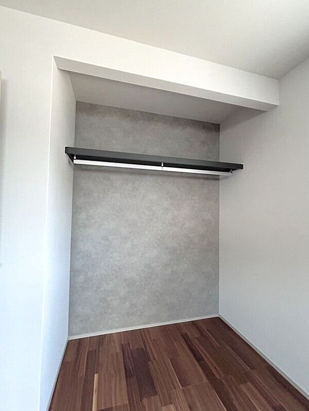 【収納】☆クローゼット(7帖洋室)☆お部屋の一部としてもお使いいただける扉なしのクローゼット♪