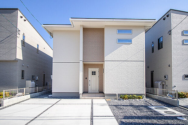 【2号地】ナチュラルモダンな外観。◇4LDK◇南向き屋内テラス/2号地